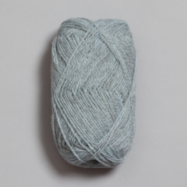 Finullgarn - Lys blå melert (4139)